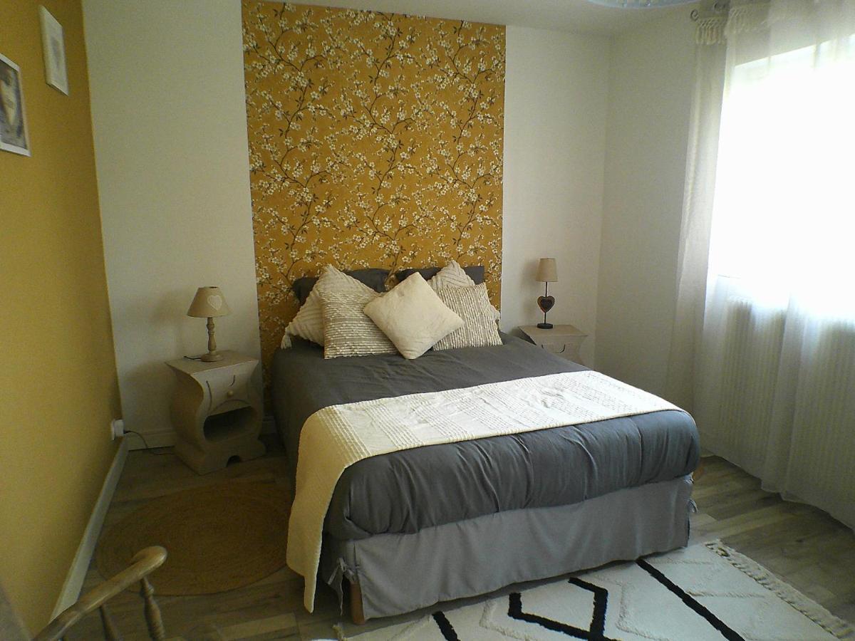 Le Clocooning Chambres D'Hotes Chez L'Habitant Billy  Luaran gambar