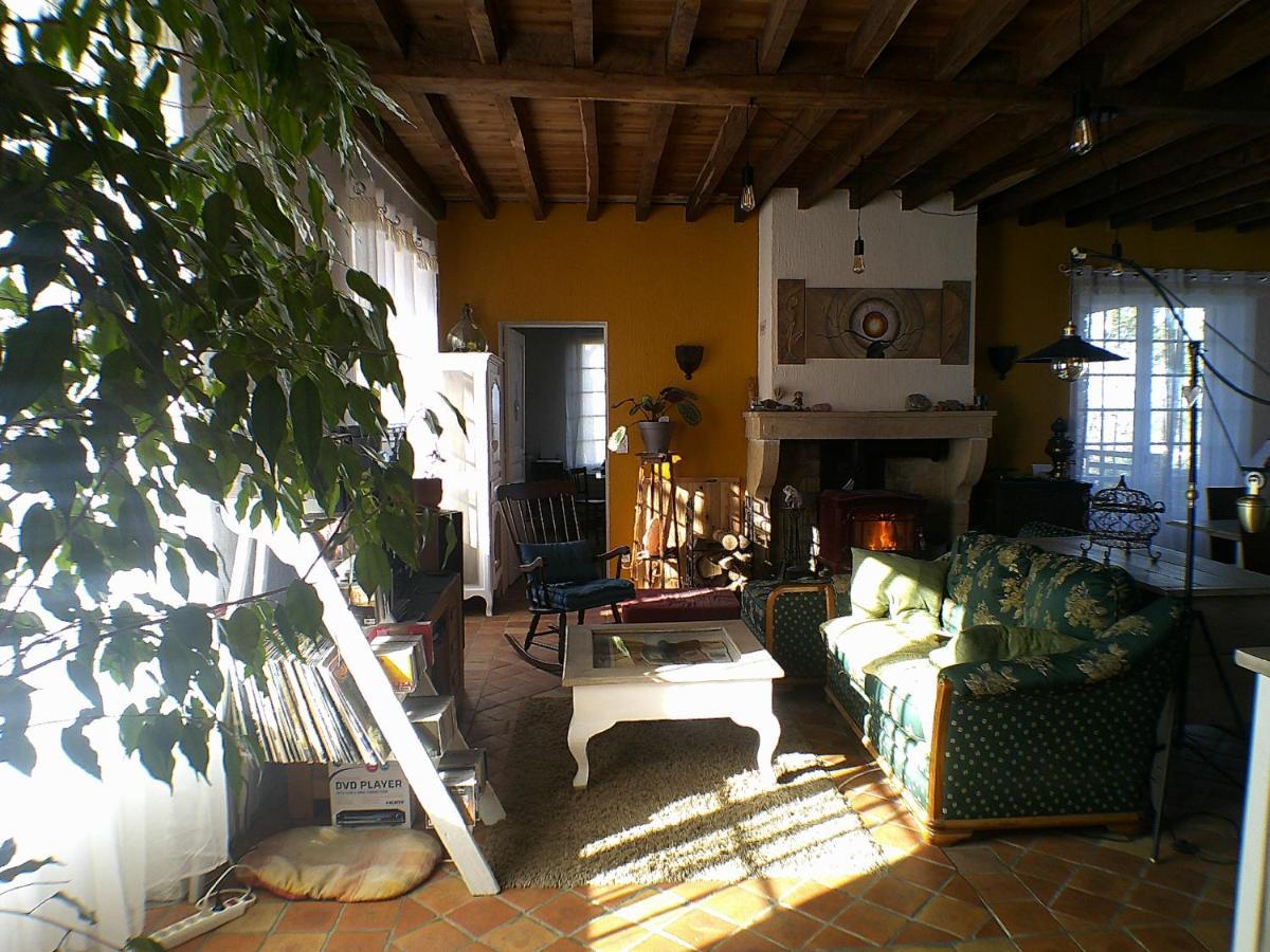 Le Clocooning Chambres D'Hotes Chez L'Habitant Billy  Luaran gambar